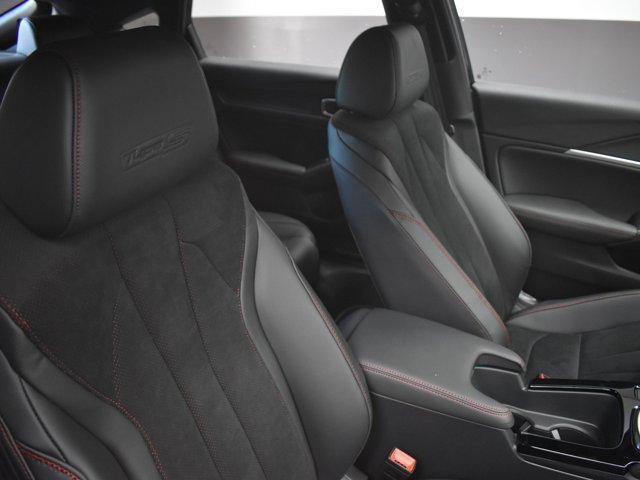 Photo of 2025 Majestic Black Pearl Acura Integra