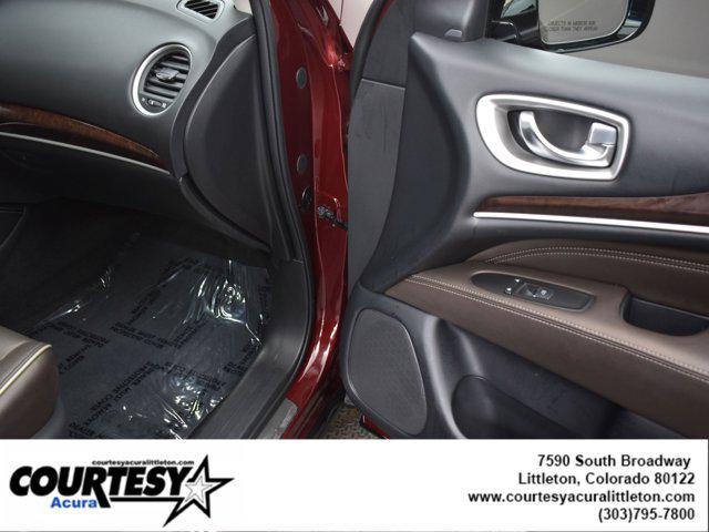 Photo of 2019 Deep Bordeaux INFINITI QX60