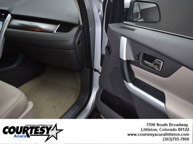 Photo of 2011 Ingot Silver Metallic Ford Edge