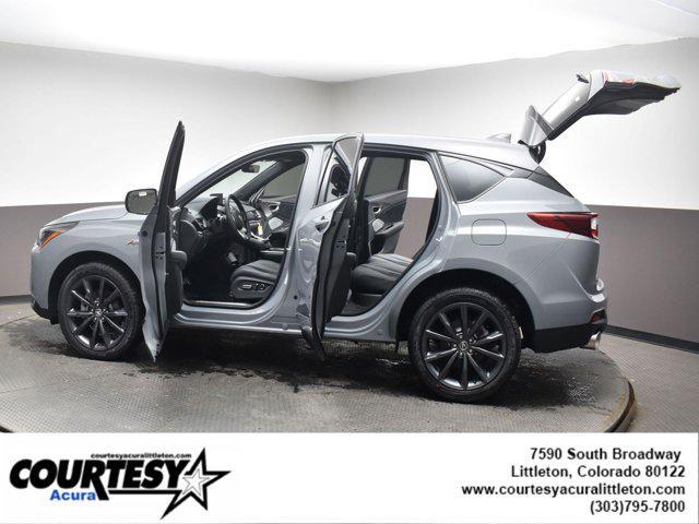 Photo of 2025 Gray Acura RDX