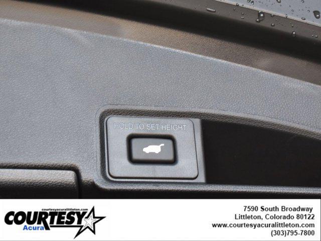 Photo of 2025 Gray Acura RDX