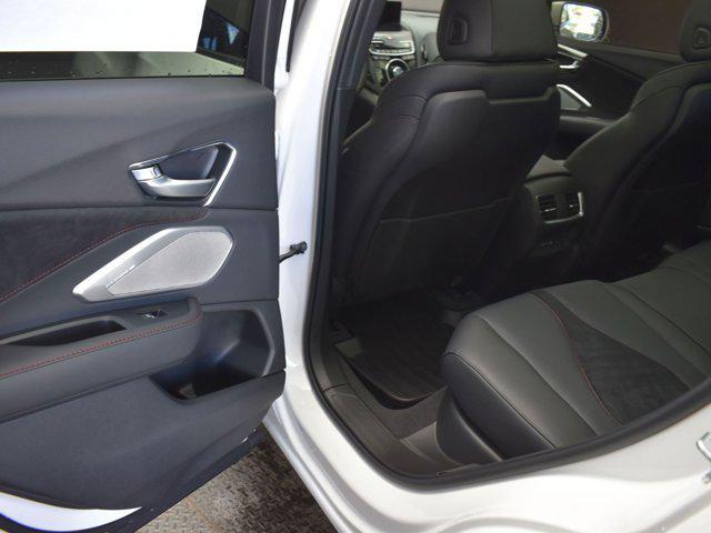 Photo of 2025 Platinum White Pearl Acura RDX
