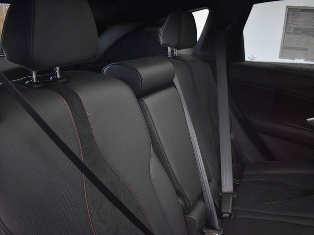 Photo of 2025 Platinum White Pearl Acura RDX