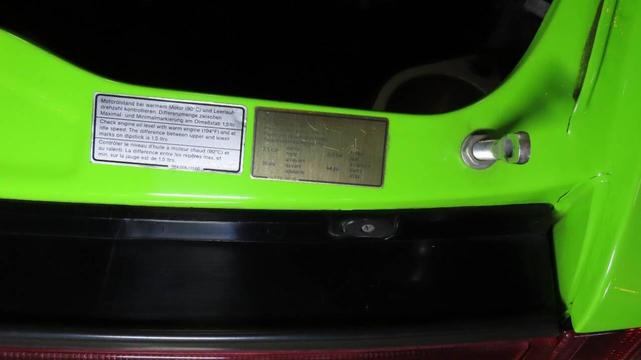 Photo of 1990 Green Porsche 911