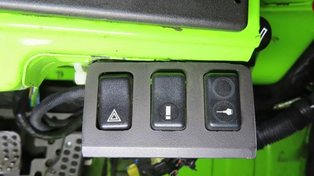 Photo of 1990 Green Porsche 911