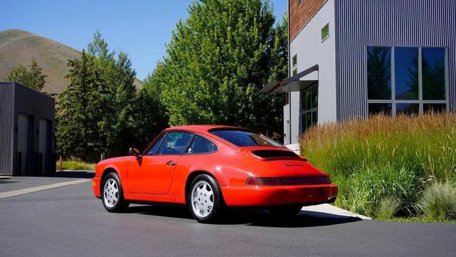 Photo of 1989 Red Porsche 911