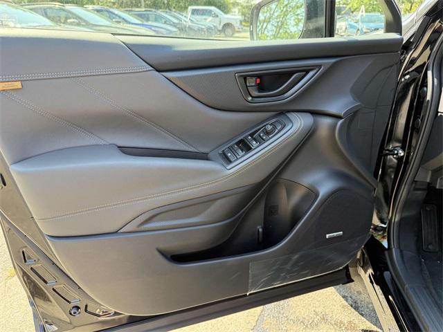 Photo of 2025 Black / Silver Subaru Forester