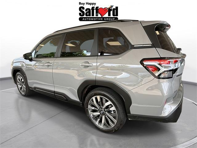 Photo of 2025 River Rock Pearl Subaru Forester