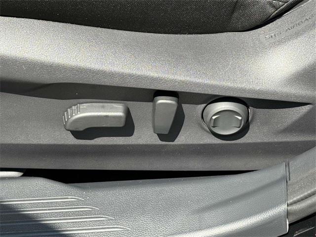 Photo of 2025 Black / Silver Subaru Outback