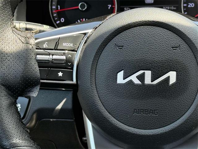 Photo of 2022 Steel Gray Kia Forte