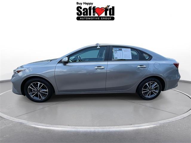 Photo of 2022 Steel Gray Kia Forte