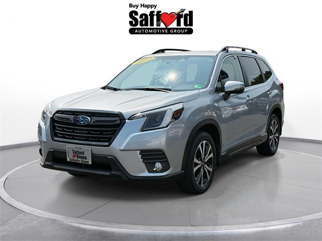 Photo of 2023 Ice Silver Metallic Subaru Forester