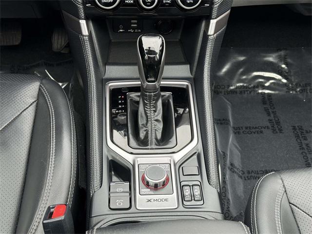 Photo of 2021 Ice Silver Metallic Subaru Forester