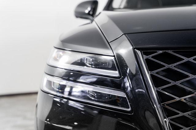 Photo of 2024 Vik Black Genesis GV80