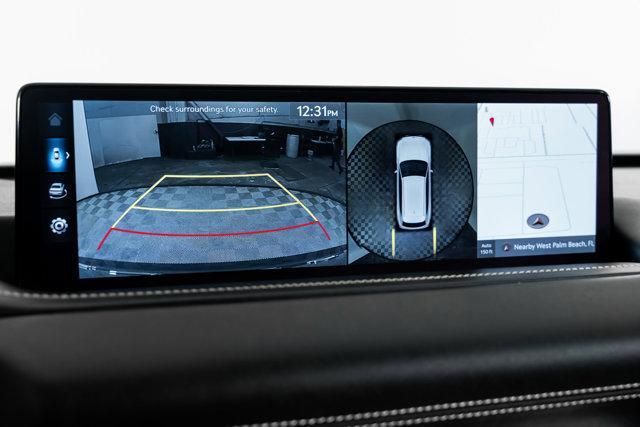 Photo of 2024 Vik Black Genesis GV80