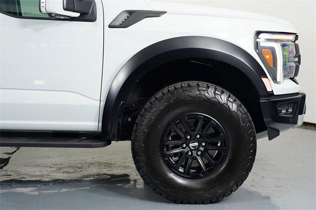Photo of 2024 Avalanche Ford F-150