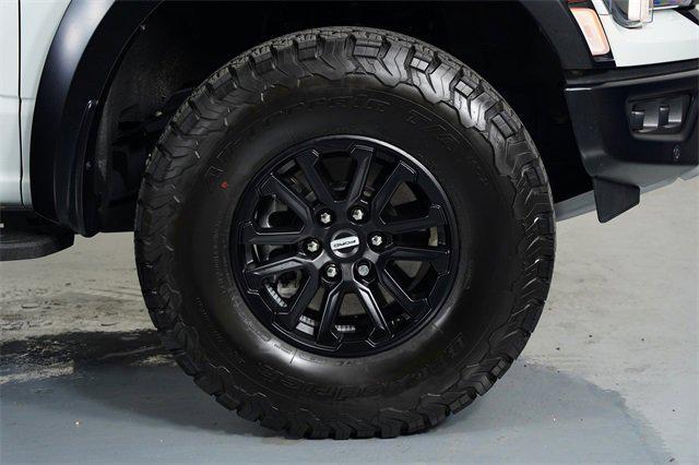 Photo of 2024 Avalanche Ford F-150