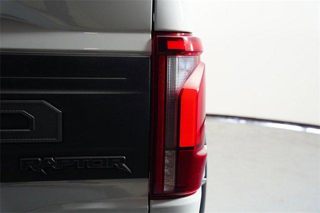 Photo of 2024 Avalanche Ford F-150