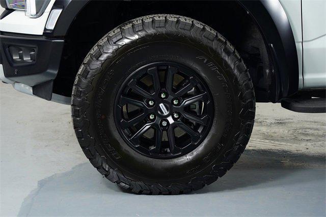 Photo of 2024 Avalanche Ford F-150
