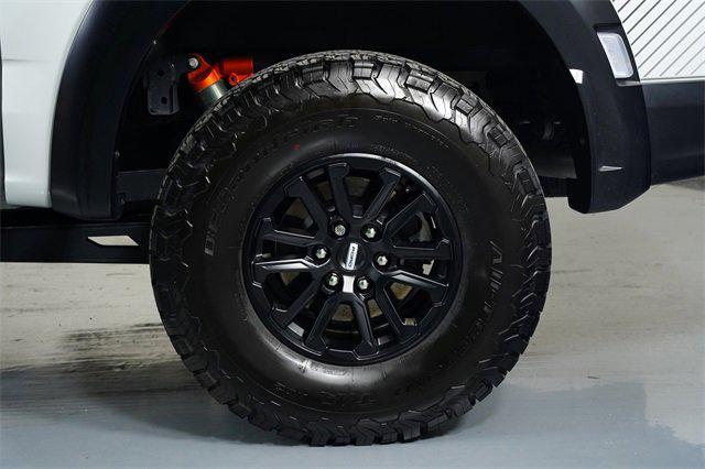 Photo of 2024 Avalanche Ford F-150