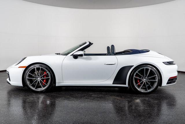Photo of 2022 Carrara White Metallic Porsche 911