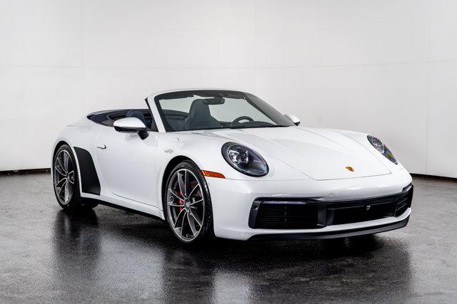 Photo of 2022 Carrara White Metallic Porsche 911