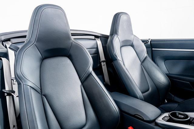 Photo of 2022 Carrara White Metallic Porsche 911