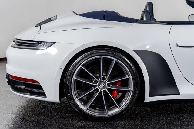 Photo of 2022 Carrara White Metallic Porsche 911
