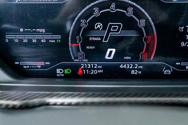 Photo of 2023 Yellow Lamborghini Urus