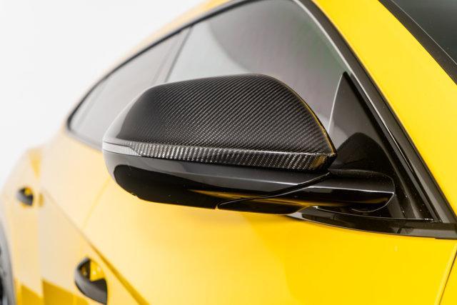 Photo of 2023 Yellow Lamborghini Urus