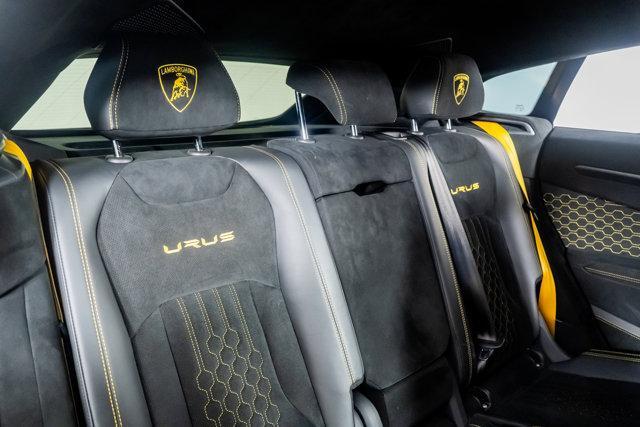 Photo of 2023 Yellow Lamborghini Urus