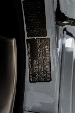 Photo of 2019 English White Rolls-Royce Wraith