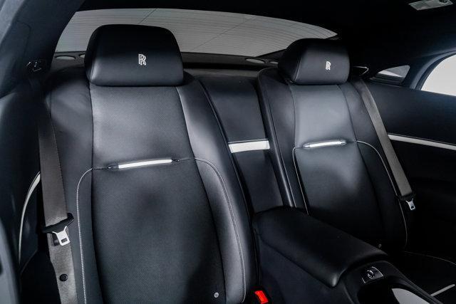 Photo of 2019 English White Rolls-Royce Wraith