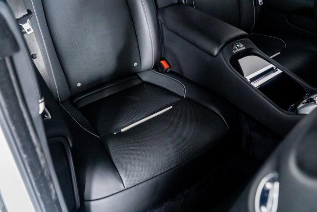 Photo of 2019 English White Rolls-Royce Wraith
