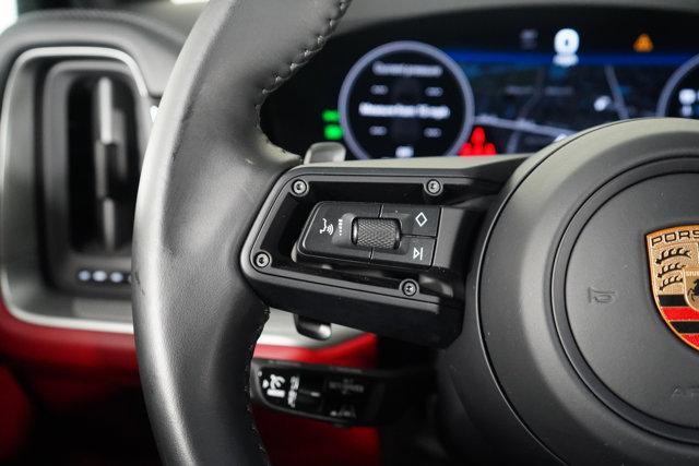 Photo of 2024 White Porsche Cayenne