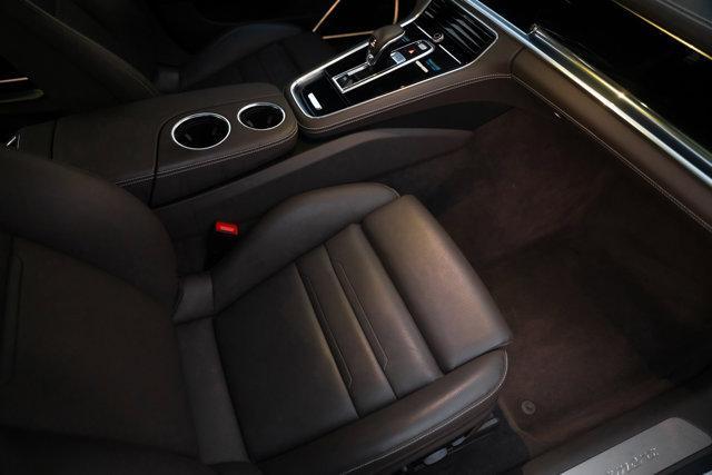 Photo of 2022 Carrara White Metallic Porsche Panamera