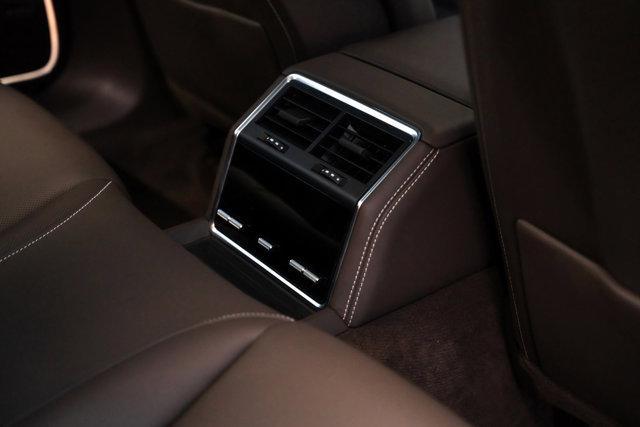 Photo of 2022 Carrara White Metallic Porsche Panamera