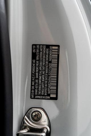 Photo of 2020 White Porsche 911