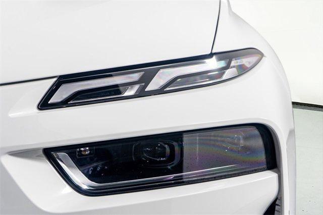 Photo of 2024 Alpine White BMW X7