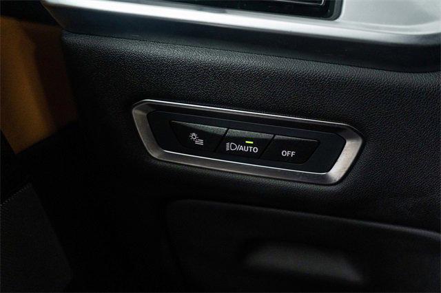Photo of 2024 Alpine White BMW X7