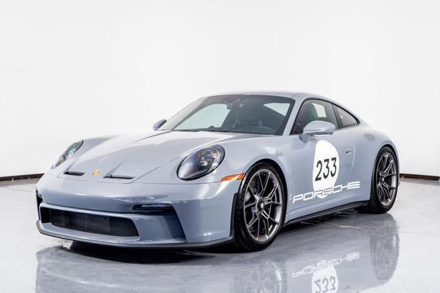 Photo of 2023 Arctic Grey Porsche 911