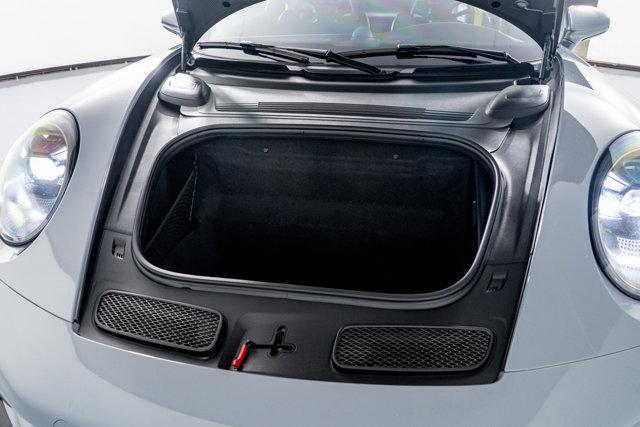 Photo of 2023 Arctic Grey Porsche 911