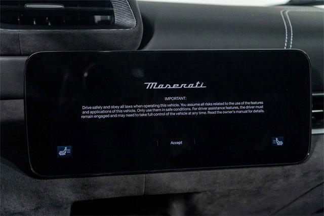 Photo of 2023 White Maserati MC20
