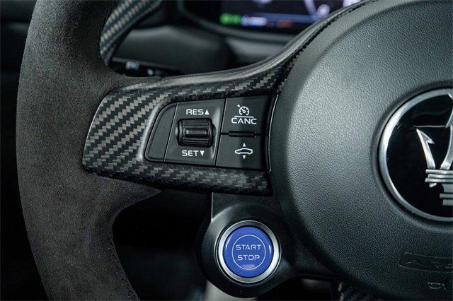 Photo of 2023 White Maserati MC20