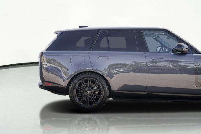 Photo of 2024 Land Rover Range Rover