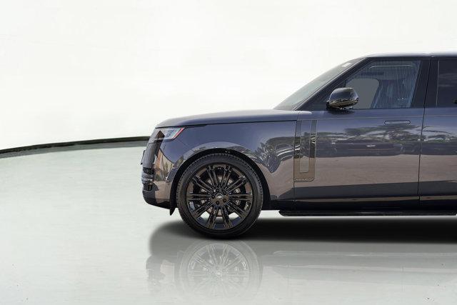 Photo of 2024 Land Rover Range Rover