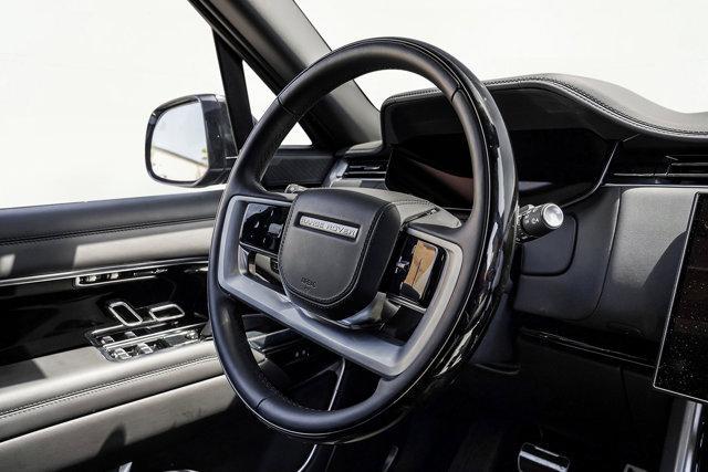 Photo of 2024 Land Rover Range Rover