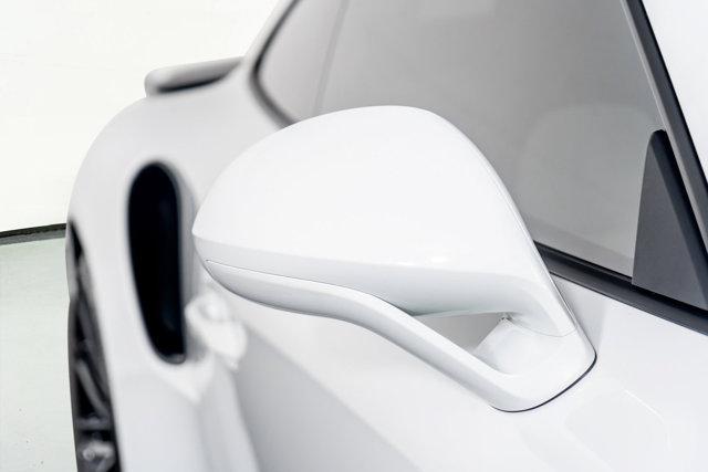 Photo of 2019 White Porsche 911
