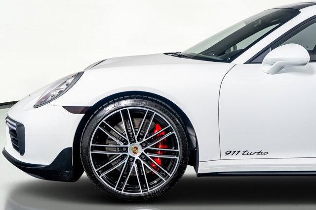 Photo of 2019 White Porsche 911