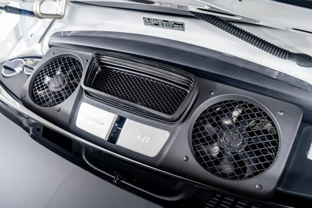 Photo of 2019 White Porsche 911